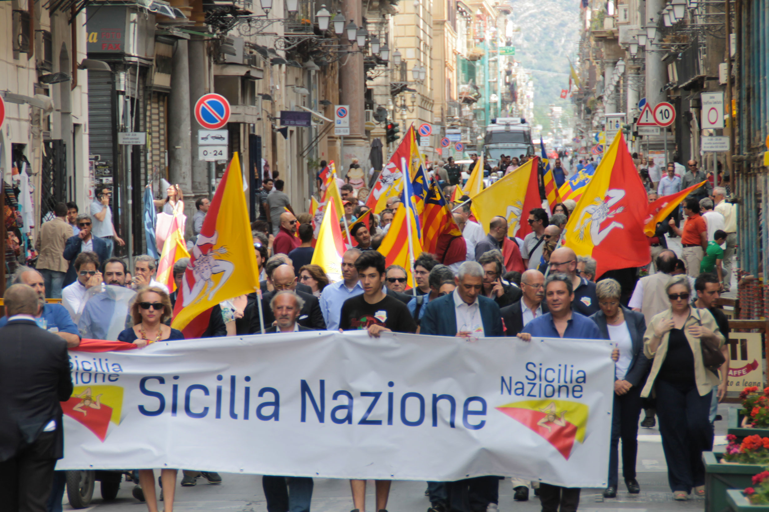 Sicilia Nazione No Ad Alleanze Con Partiti Italiani I Nuovi Vespri