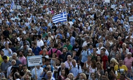 In Grecia è di nuovo caos: "Arrestiamo i membri della Troika"
