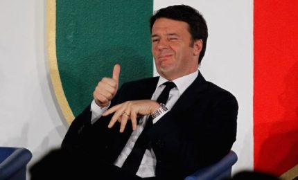 Il cinismo di Renzi che usa gli omosessuali per nascondere gli sporchi affari con le banche
