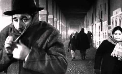 Pensierino della sera/ Dedicato ad alcuni burocrati (pochi)