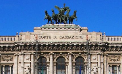 La Sicilia si può definire “mafiosa”. Pure lo Stato? D’altronde la mafia la ospita in tv…