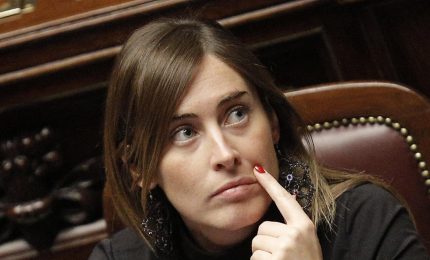 Referendum di Ottobre: la Ministra Boschi gira l'Italia a spese di chi? E lo può fare?