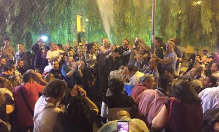 Cancelleri (M5S): "Opa su Palazzo d'Orléans". Orlando: "Linea PD disastrosa"