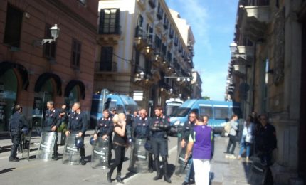 Palermo, studenti caricati dalla polizia: ecco il VIDEO
