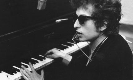 Il Nobel a Bob Dylan / Beatles say: Dylan shows the way