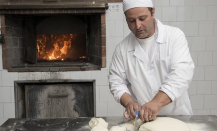 La storia di Maurizio Spinello, uno dei tanti esempi di pane buono fatto in Sicilia