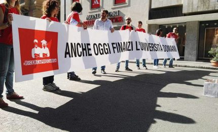 Renzi a Palermo, i ricercatori universitari: "Come una vittima che invita il carnefice"