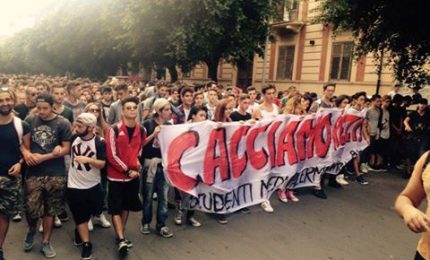 Migliaia di studenti nelle piazza: da Milano a Palermo uniti contro Renzi