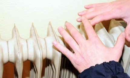 Oggi riaprono le scuole. I riscaldamenti sono in funzione o studenti e docenti sono al freddo?