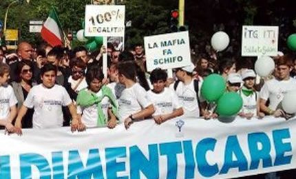 Corteo strage di Capaci, ammessi solo ragazzi teleguidati?