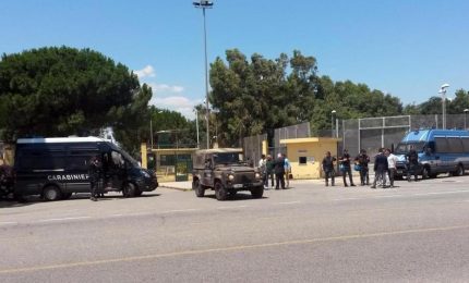 Migranti bancomat della 'ndrangheta, Cantone: "E' solo la punta dell'iceberg"