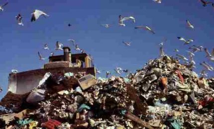 La CISL siciliana reclama le assunzioni del personale ex ATO rifiuti. Ma a che titolo?