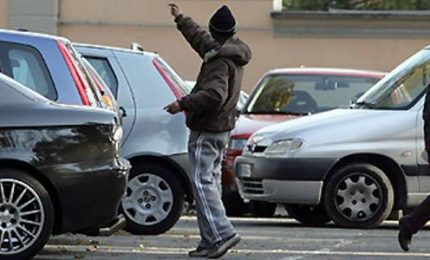 Palermo, la denuncia di Figuccia: al Borgo vecchio i posteggiatori abusivi padroni di una strada