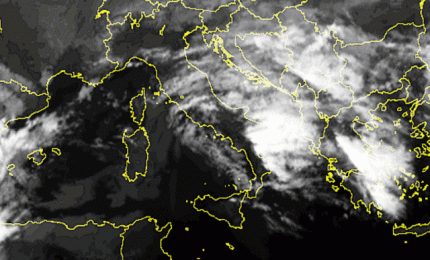 In Sicilia torna il caldo 'sahariano' a 40 gradi: che si sta facendo per prevenire gli incendi?