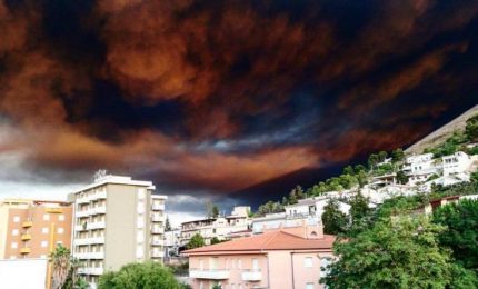 Incendio di Alcamo: una ripicca per la delusione degli inceneritori di rifiuti bloccati?