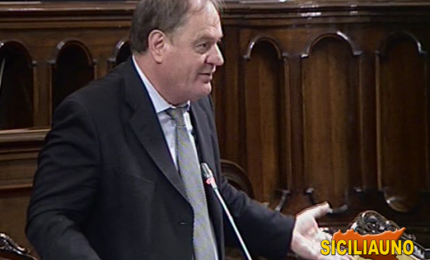 Elezionando/ Musumeci che si sente sicuro, Cracolici disperato e la metamorfosi degli orlandiani...