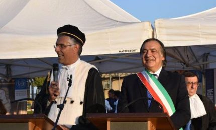 Gli studenti attaccano il rettore-candidato Micari al convegno-flop del centro 'Pio La Torre'