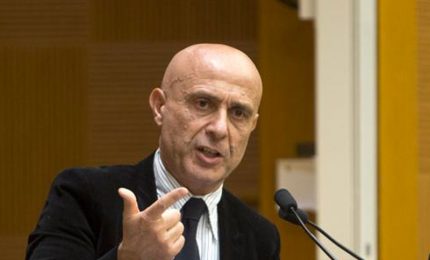 Sbarchi di migranti: a Lampedusa interviene Minniti. E nelle coste agrigentine? Silenzio...