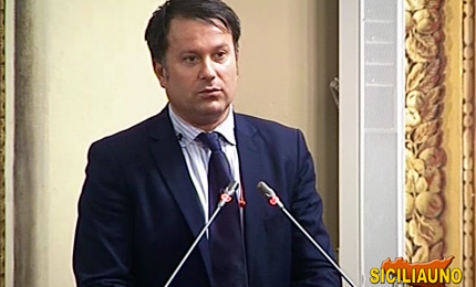 Tetti alle retribuzioni: Grasso e la Boldrini li hanno tolti a Senato e Camera. E Miccichè all'Ars...