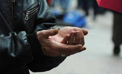 MATTINALE 53/ La politica da accattoni: 'cantieri di lavoro' e Palermo che si svuota