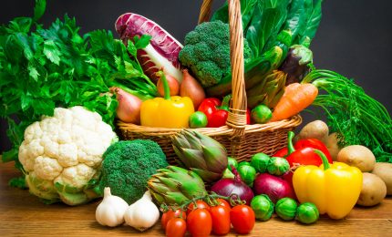 Ortaggi: come e soprattutto quando mangiarli per evitare veleni e ormoni!
