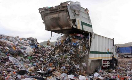 Il 'mistero' della discarica di Bellolampo: potrebbe tirare per un altro anno senza la settima vasca, invece &egrave; chiusa...
