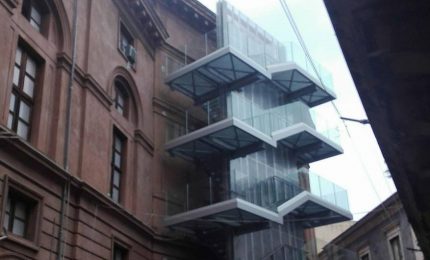 Catania, polemiche sulla nuova scala antincendio del Teatro Massimo Bellini