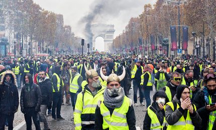La rivolta dei 'Gilet gialli'. E gli agricoltori siciliani e pugliesi a chi aspettano?/ IL MATTINALE 210