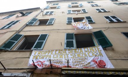 Via Savagnone, sgomberate altre 13 famiglie, mentre a Palermo 40 mila case vuote non si affittano