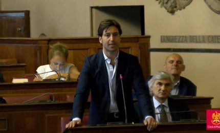 Ferrandelli sul Comune di Palermo: prima approva i bilanci dell'AMAT e poi li contesta