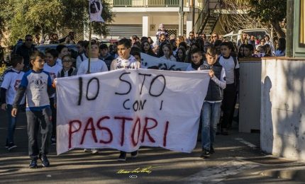 Cambiare i regolamenti comunitari e porre i dazi doganali sul latte di pecora di altri Paesi europei/ MATTINALE 286