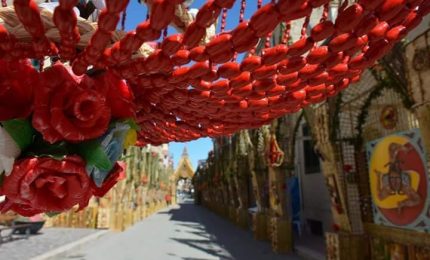 San Biagio Platani tra strade e case abbandonate, ma con il miracolo degli Archi di Pasqua