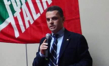 Le cantine sociali stanno fallendo e l'assessore Edy Bandiera va a fare passerella al Vinitaly di Verona!