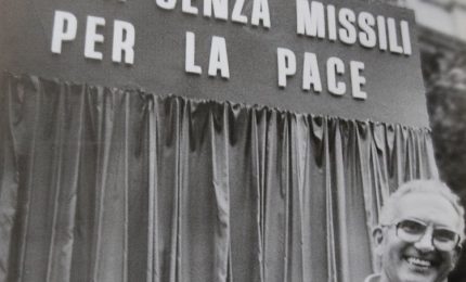 Oggi tutti ricordano Pio la Torre. Qualcuno si ricorder&agrave; del Muos di Niscemi?/ MATTINALE 255