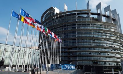 La raccolta delle firme ha gi&agrave; reso poco democratiche le elezioni europee/ MATTINALE 247