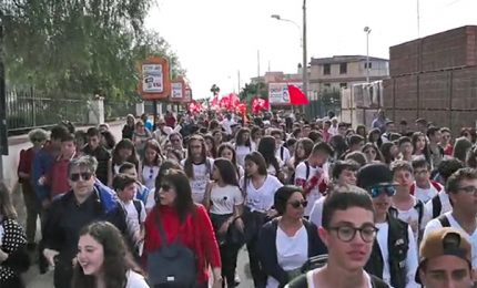 Cari seguaci di Peppino Impastato: cacciare i grillini, ieri, &egrave; stato un errore. E una caduta di stile