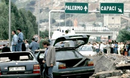 Il ricordo della strage di Capaci trasformato in ridicole polemiche da una 'sinistra' alla frutta/ MATTINALE 288