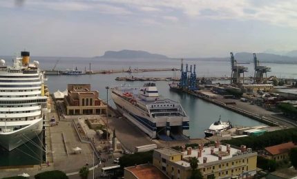 L'inquinamento nelle città portuali: le emissioni nell'aria delle navi da crociera. I 'casi' di Palermo, Messina e Augusta