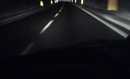Autostrada Palermo-Messina: le gallerie sono illuminate?