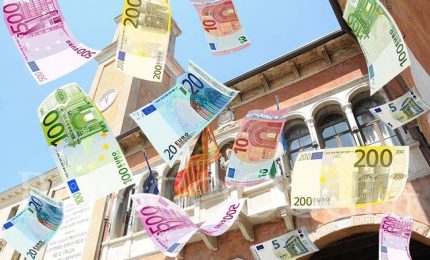 Sicilia, sanità pubblica allo sbando, ma centinaia di milioni di euro per progetti & appalti/ MATTINALE 334