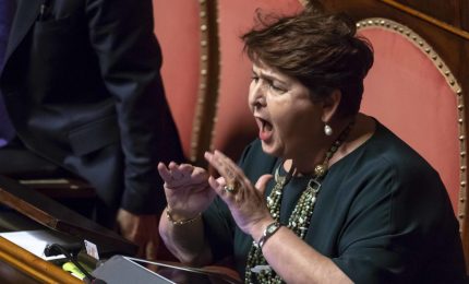 Teresa Bellanova, renziana, sostenitrice del Jobs Act e della 'riscrittura' dell'articolo 18. E su Almaviva...