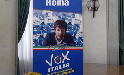 Chiusa la pagina Facebook di Vox Italiae di Diego Fusaro (VIDEO)