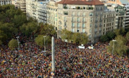 Catalogna: un fiume in piena per la Marcia della Libert&agrave; (VIDEO)