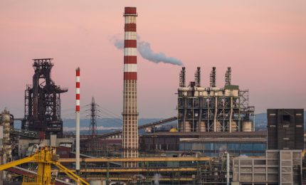 Chiude l'ILVA di Taranto? Bene: portiamo gli alti forni a Milano, a Torino, a Genova e a Firenze!/ MATTINALE 456