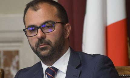 I soldi per scuola, universit&agrave; e ricerca? C'erano i 3 miliardi di euro regalati ai gruppi industriali del Nord... / MATTINALE 489