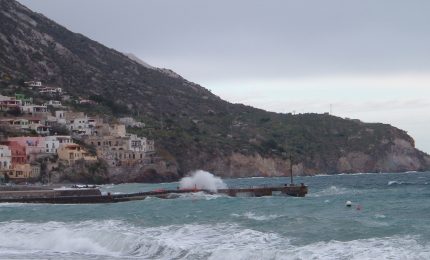 Maltempo: isole Eolie isolate o liberate?