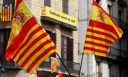 In Spagna la 'sinistra' al Governo ha varato un decreto con il quale potr&agrave; bloccare internet in un qualunque momento!