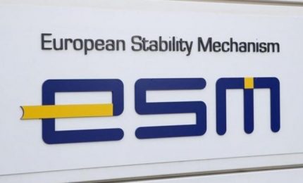 Il vero fascismo &egrave; la Ue dell'euro e ci distraggono con il fascismo che non c'&egrave;/ MATTINALE 463