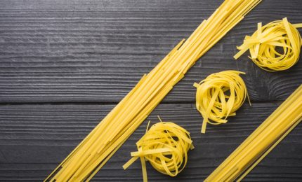 Bufera sulla pasta: la scure dell'Antitrust colpisce De Cecco, Divella, marchio Cocco e la Lidl/ MATTINALE 507