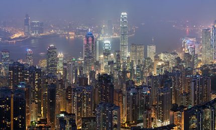 Hong Kong regala 71 miliardi di dollari ai propri cittadini e alle proprie imprese per rilanciare l'economia